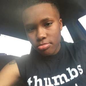 Meet your Posher, Kira